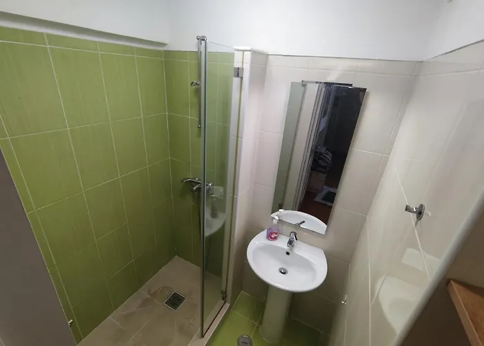 Apartamento Aconchegante T3 Em Telheiras Lisboa